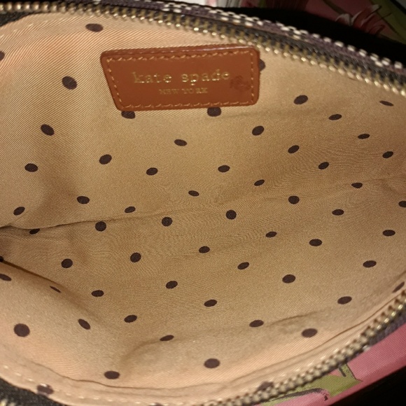 Kate Spade wristlet - Picture 3 of 3